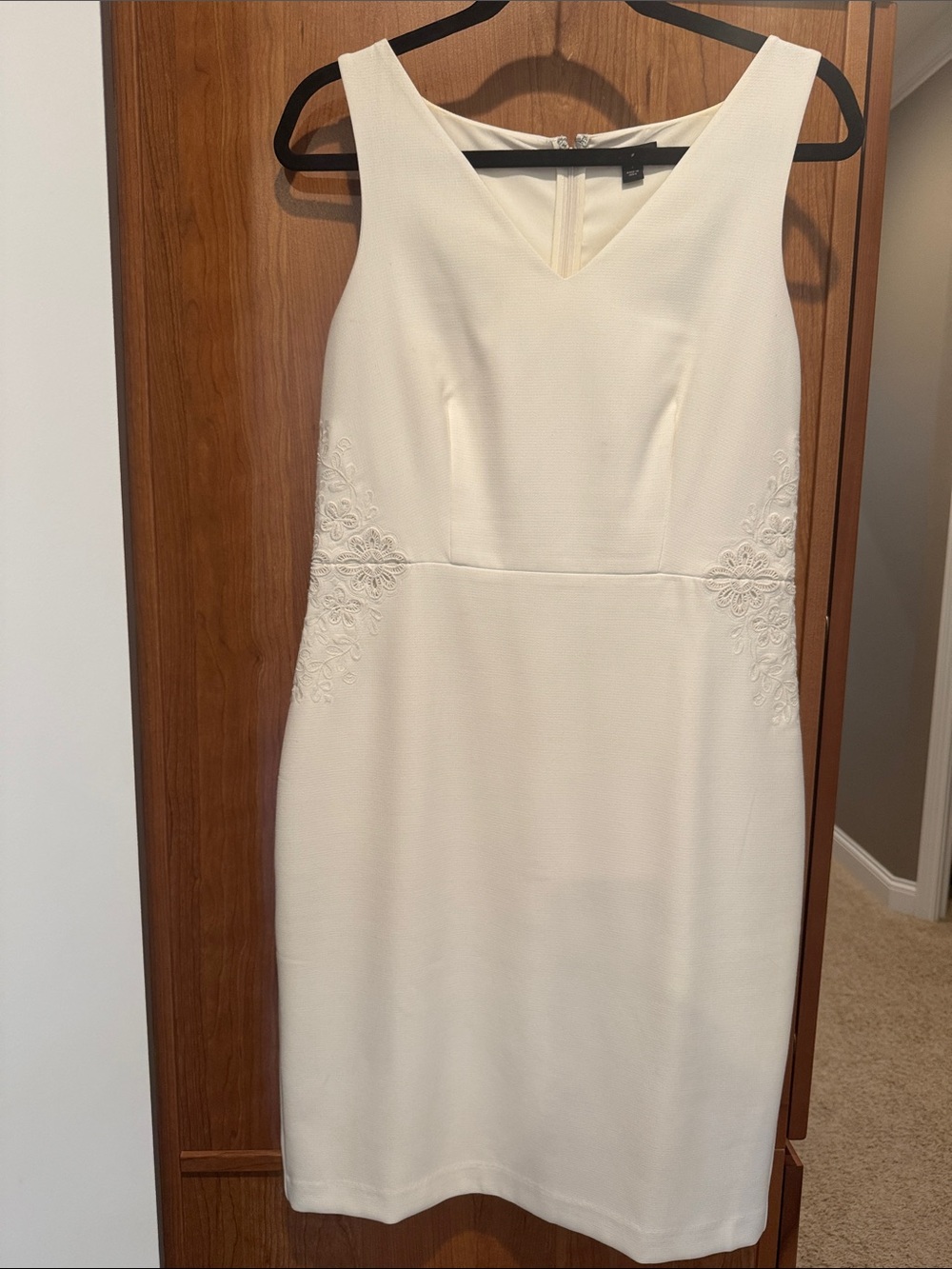 White House Black Market Ivory Sleeveless V-Neck Midi Sheath Dress